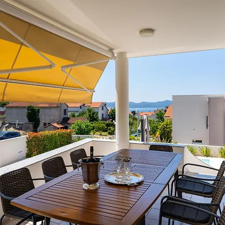 Villa Seaview Tia With Pool *