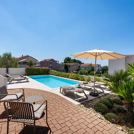 Seaview Tia With Pool Villa Zadar